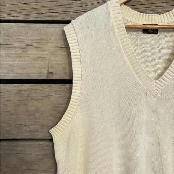 Vintage Susan Ed’s Preppy Ivory Knit Sweater Vest Sz Lg - Picture 3 of 12